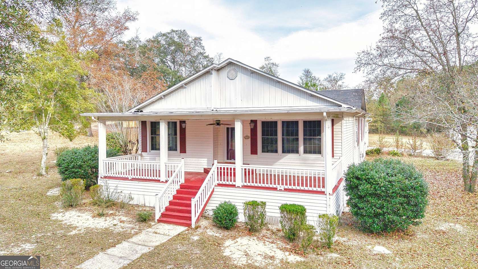 5 Acres of Residential Land with Home for Sale in Pembroke, Georgia