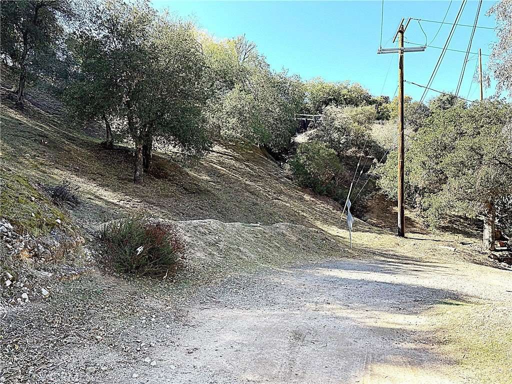 0.06 Acres of Land for Sale in Tujunga, California