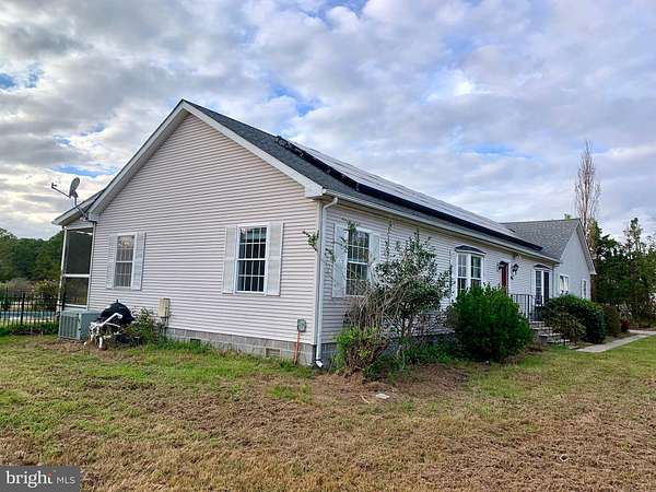 1.84 Acres of Residential Land with Home for Sale in Cambridge, Maryland