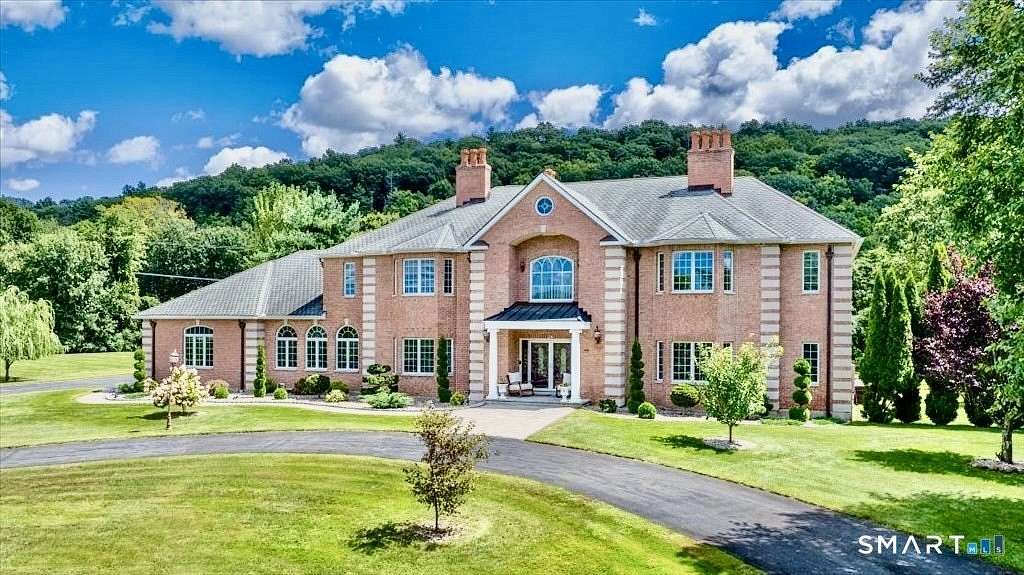 2 Acres of Land with Home for Sale in Simsbury, Connecticut