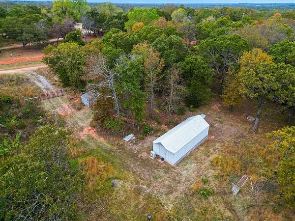 5 Acres of Residential Land with Home for Sale in Lexington, Oklahoma