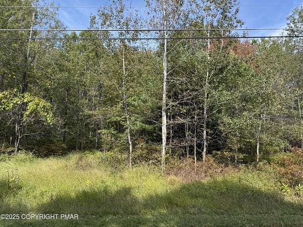 1 Acre of Residential Land for Sale in Jim Thorpe, Pennsylvania