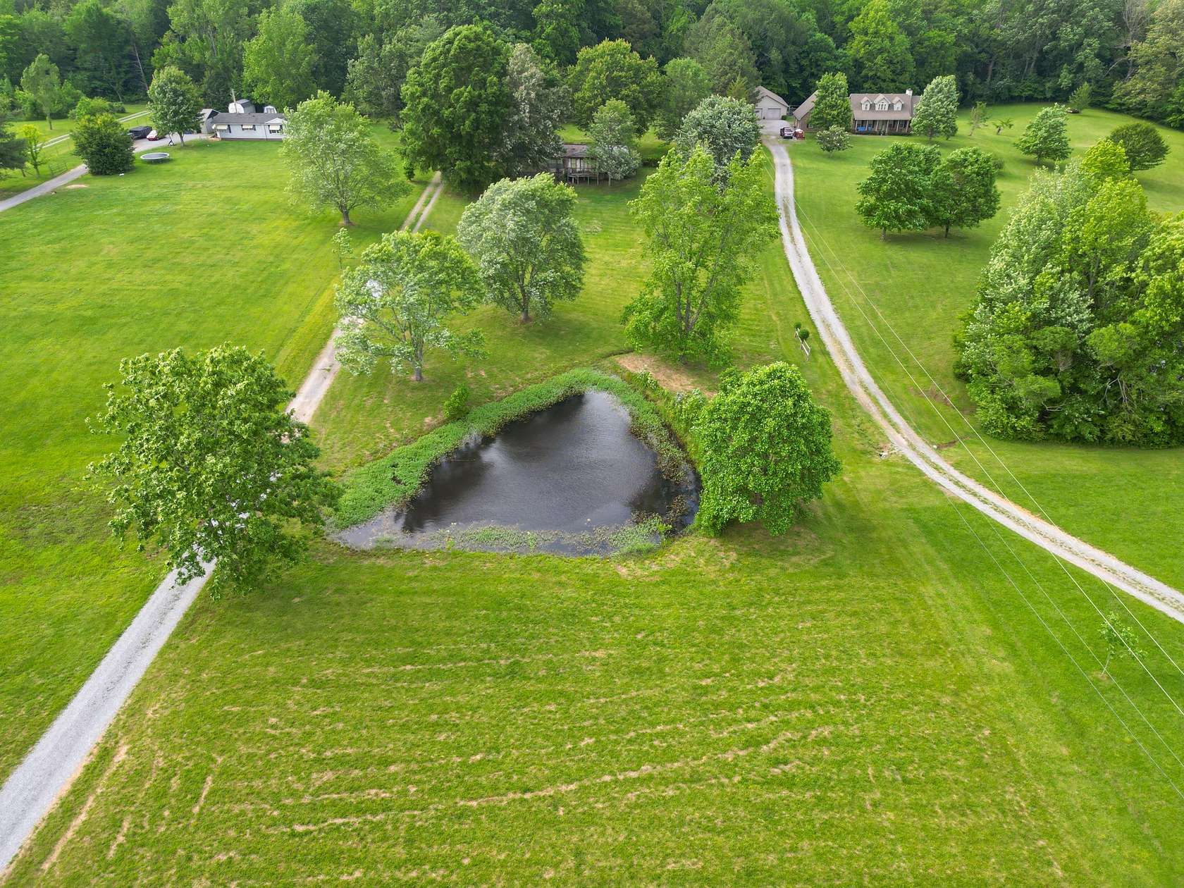 5 Acres of Land for Sale in Chapmansboro, Tennessee