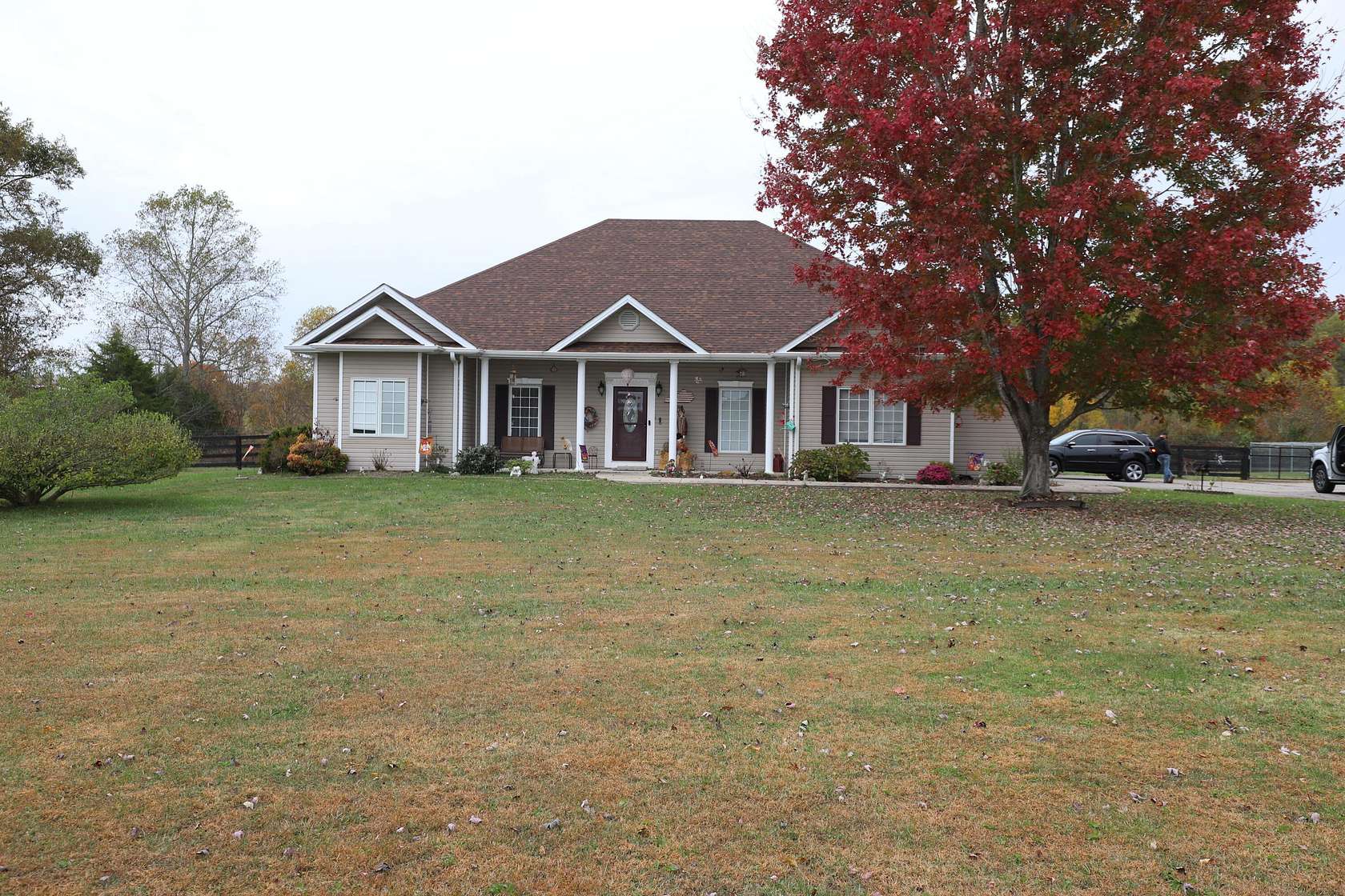 8.84 Acres of Land with Home for Sale in Somerset, Kentucky