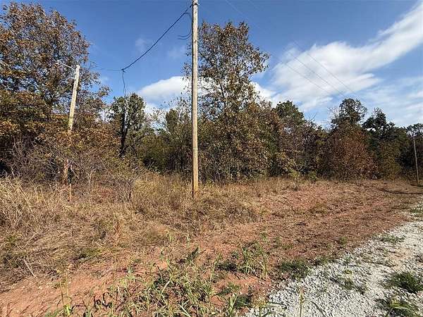 1.25 Acres of Residential Land for Sale in Noble, Oklahoma