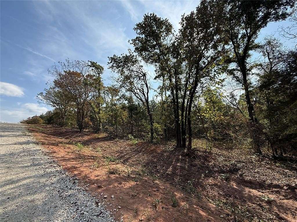 1.25 Acres of Residential Land for Sale in Noble, Oklahoma