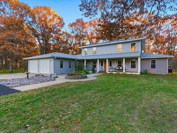 5 Acres of Residential Land with Home for Sale in Brainerd, Minnesota