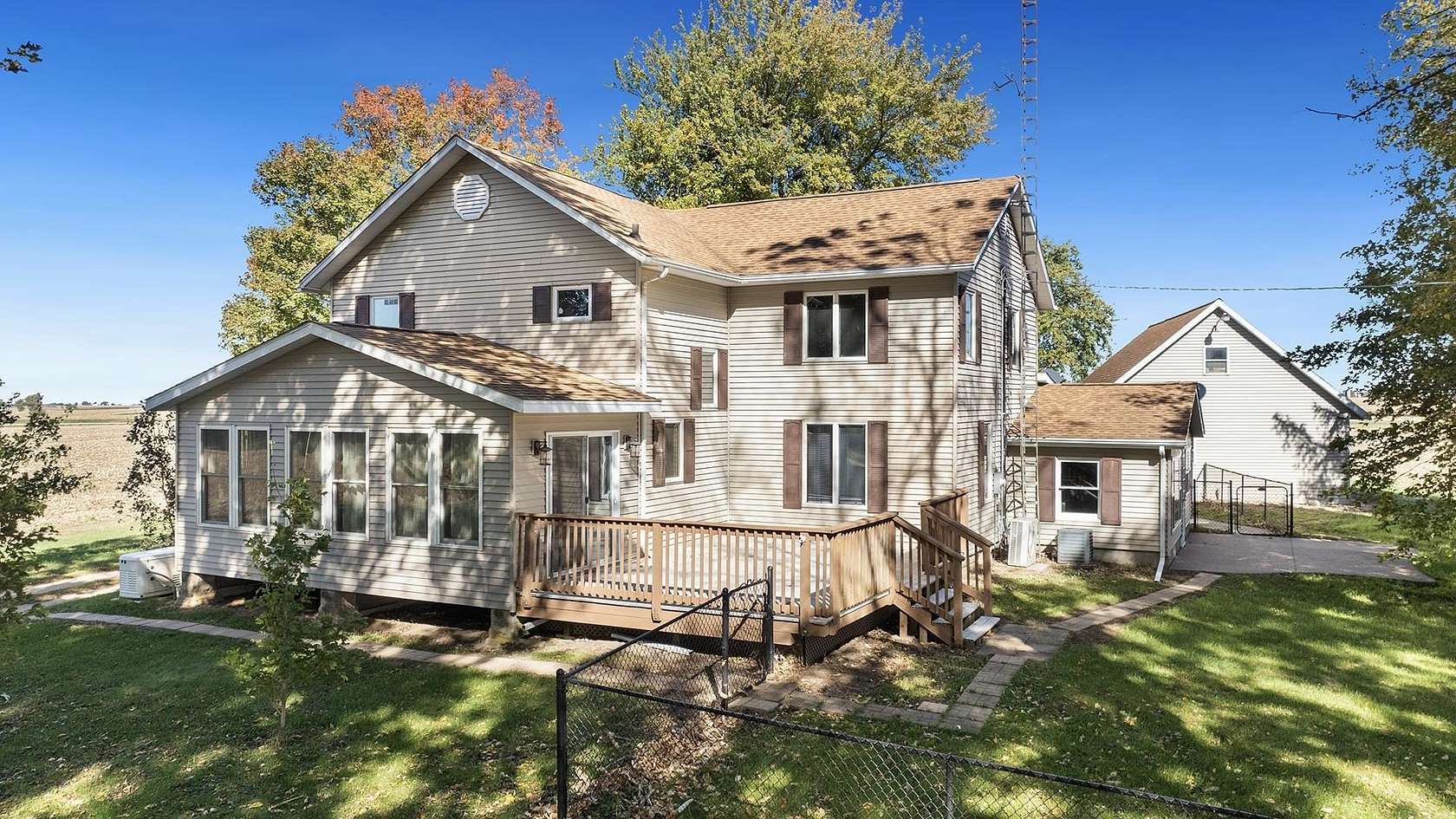 1.59 Acres of Residential Land with Home for Sale in Amboy, Illinois