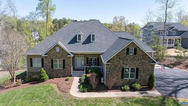 4.87 Acres of Residential Land with Home for Sale in Mineral, Virginia