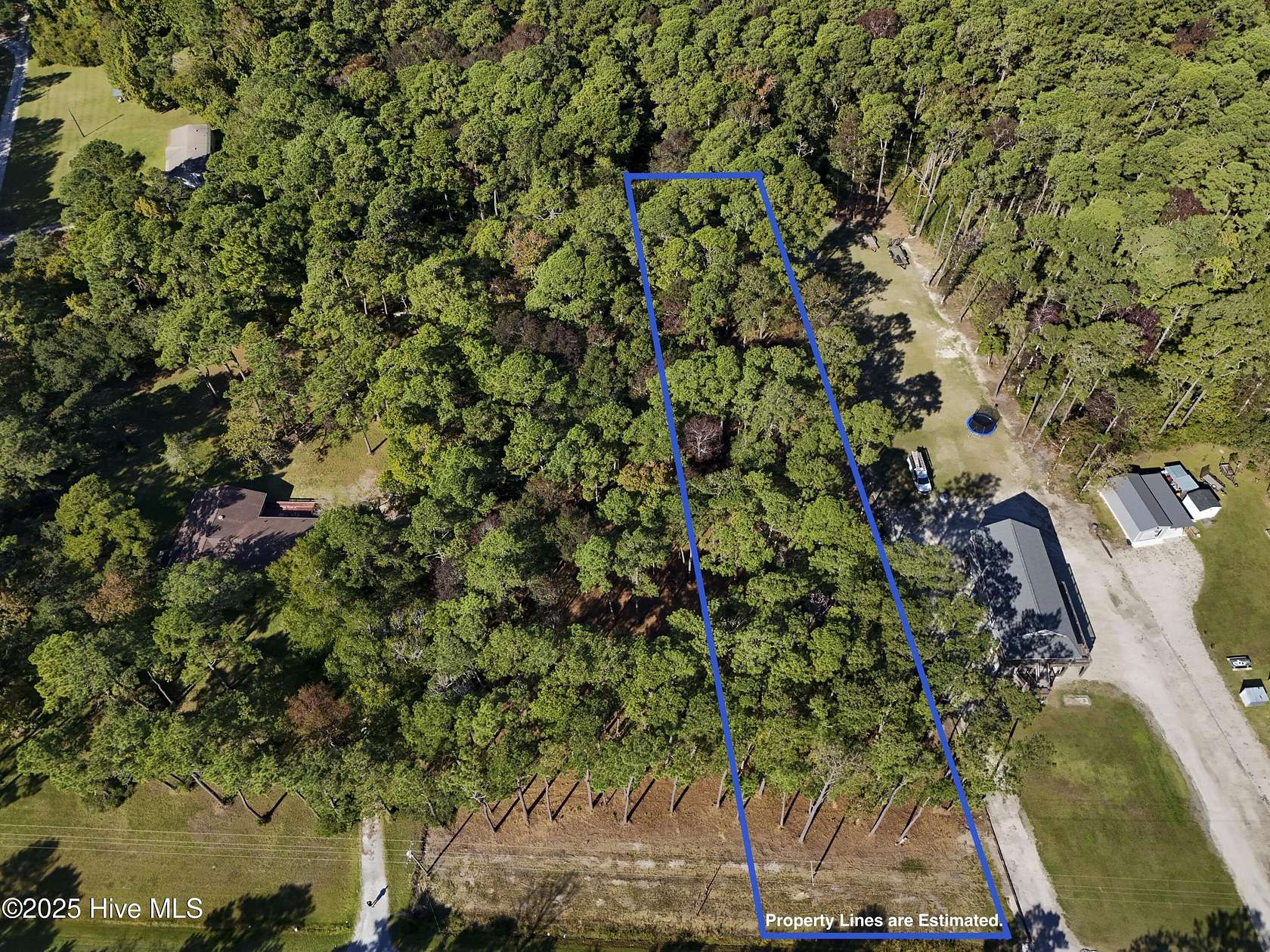 0.96 Acres of Residential Land for Sale in Beaufort, North Carolina