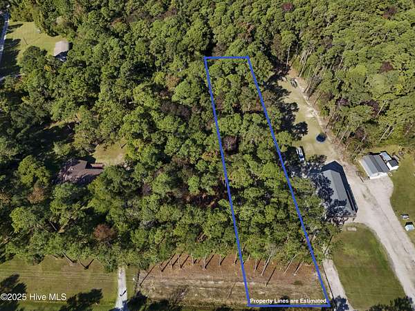 0.96 Acres of Residential Land for Sale in Beaufort, North Carolina