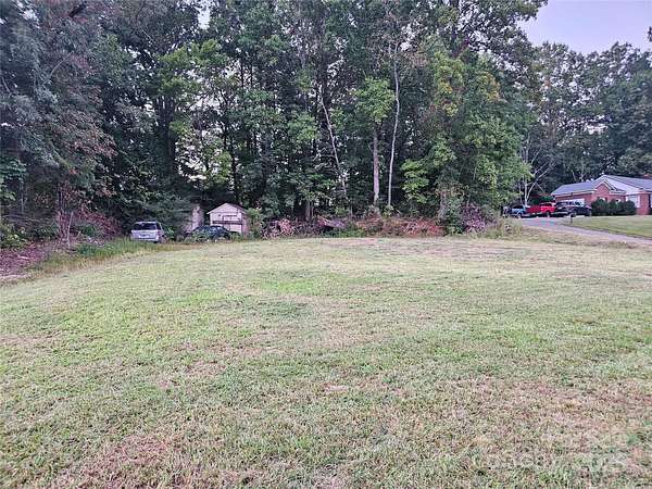 0.26 Acres of Residential Land for Sale in Marion, North Carolina