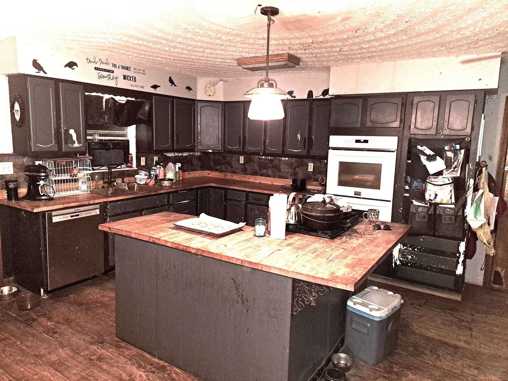 160 Acres of Recreational Land with Home for Sale in Grayson, Kentucky