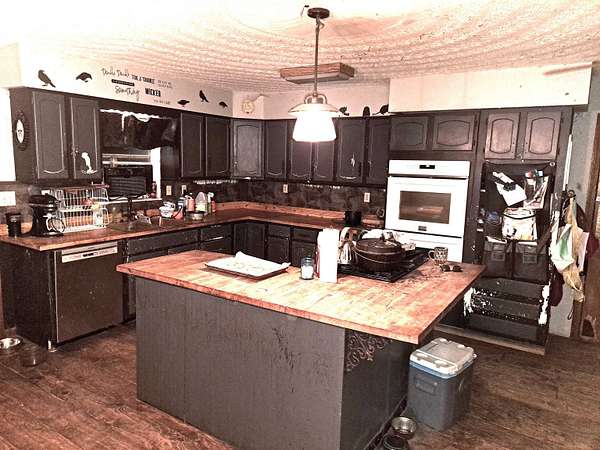 160 Acres of Recreational Land with Home for Sale in Grayson, Kentucky