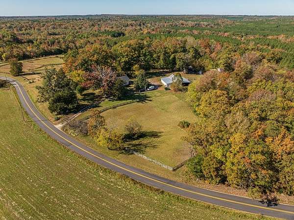 91.3 Acres of Land with Home for Sale in Saxe, Virginia