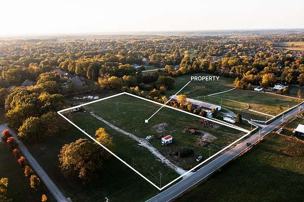 5 Acres of Residential Land for Sale in Nixa, Missouri