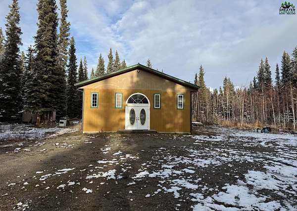 2.5 Acres of Residential Land with Home for Sale in Delta Junction, Alaska