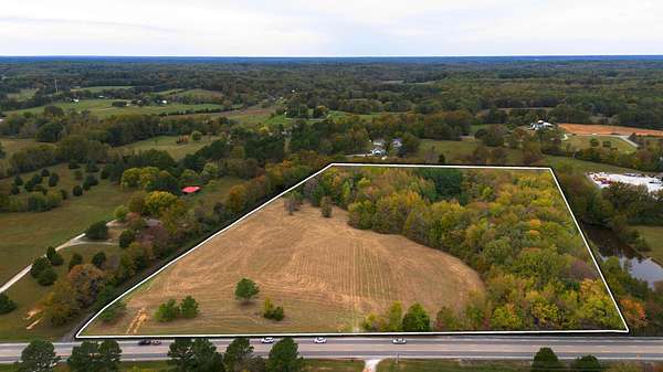 11.6 Acres of Land for Sale in Bon Aqua, Tennessee