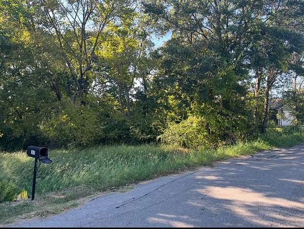 0.62 Acres of Residential Land for Sale in Gun Barrel City, Texas