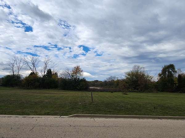 0.3 Acres of Residential Land for Sale in Winthrop Harbor, Illinois