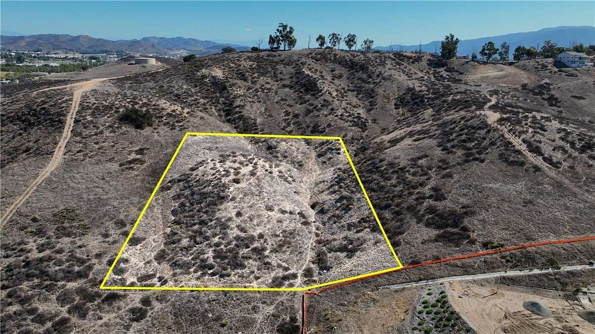 1.1 Acres of Residential Land for Sale in Lake Elsinore, California