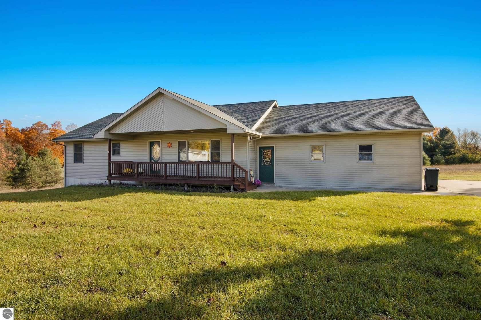 5 Acres of Residential Land with Home for Sale in Tustin, Michigan