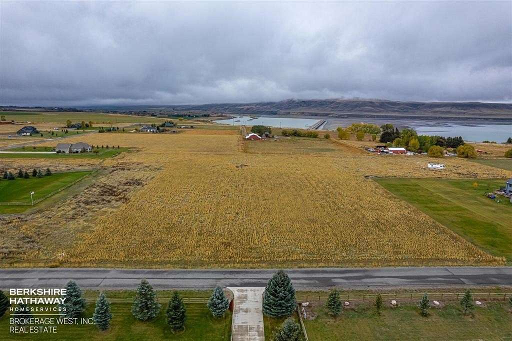 5 Acres of Residential Land for Sale in Cody, Wyoming