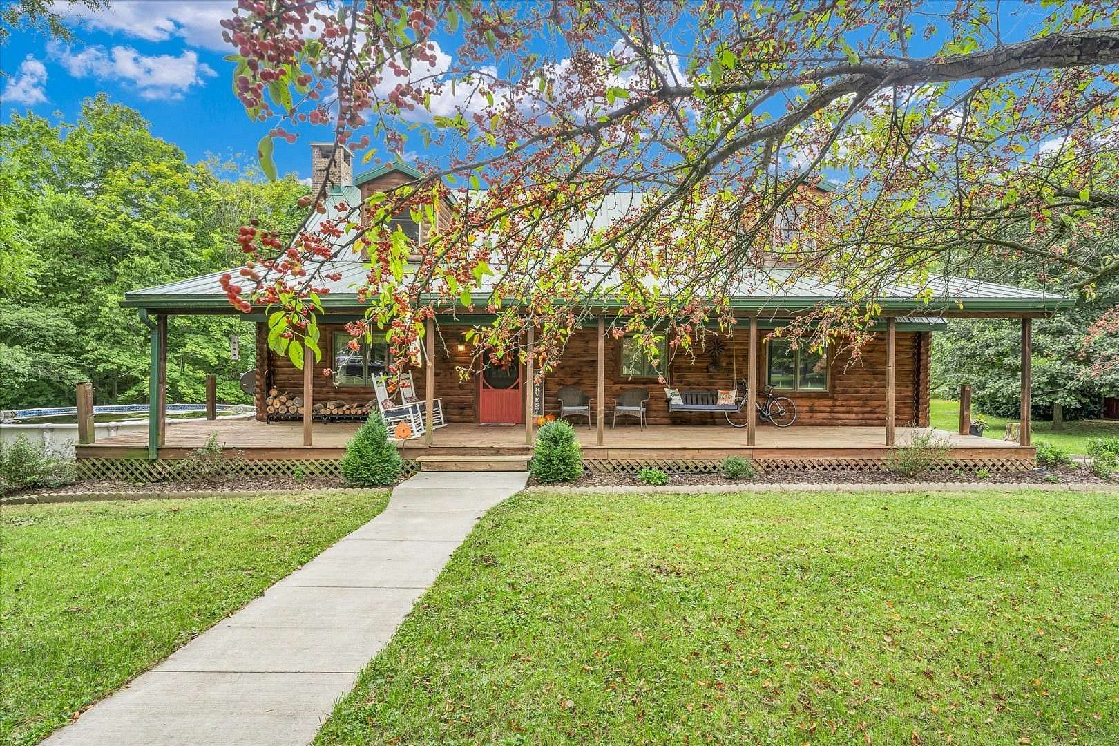 6 Acres of Residential Land with Home for Sale in Fithian, Illinois