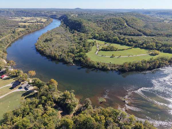 209 Acres of Recreational Land & Farm for Sale in Norfork, Arkansas