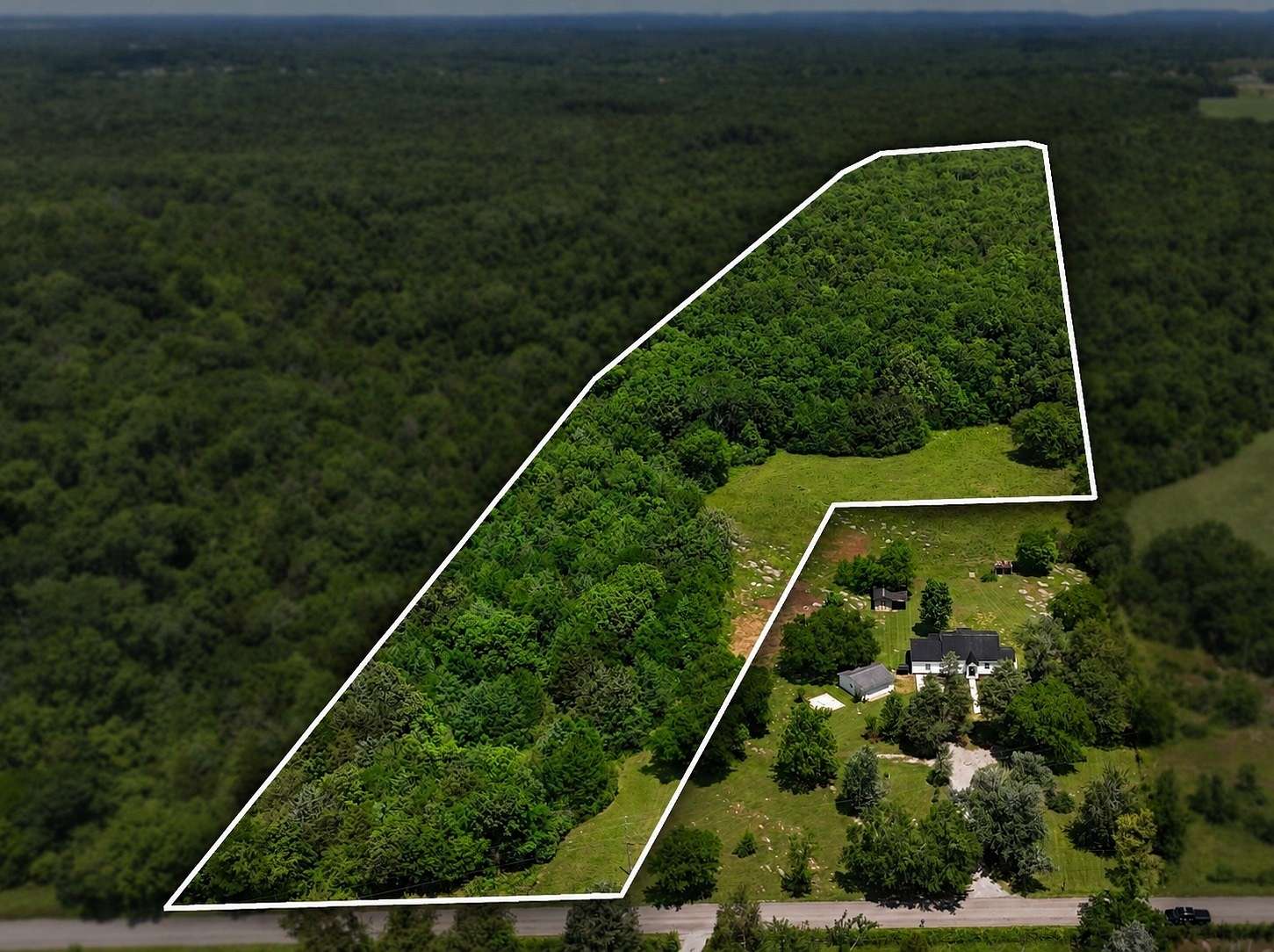 11.1 Acres of Land for Sale in Lewisburg, Tennessee