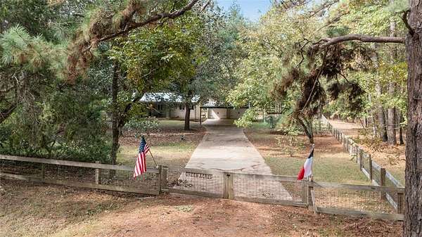 11 Acres of Land with Home for Sale in Grapeland, Texas