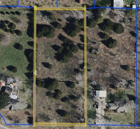 2 Acres of Residential Land for Sale in Palmer, Texas