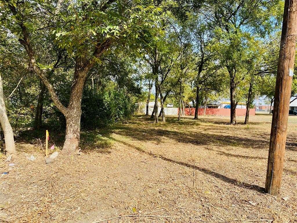 0.26 Acres of Commercial Land for Sale in Hillsboro, Texas