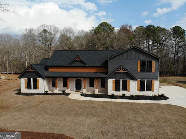 2 Acres of Land with Home for Sale in Covington, Georgia