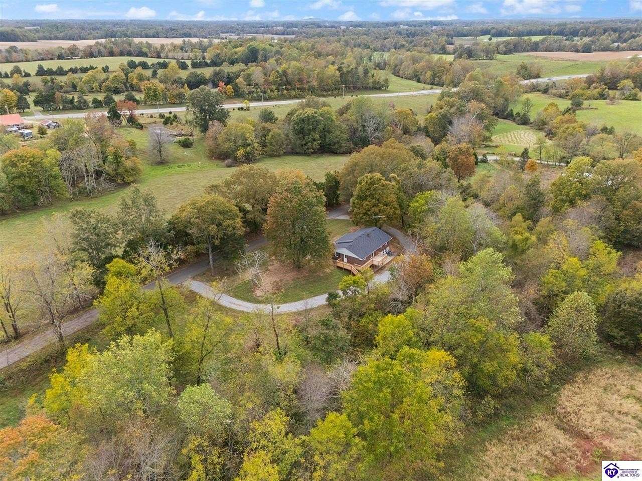 27 Acres of Agricultural Land with Home for Sale in Campbellsville, Kentucky