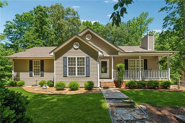 17 Acres of Land with Home for Sale in Cumming, Georgia