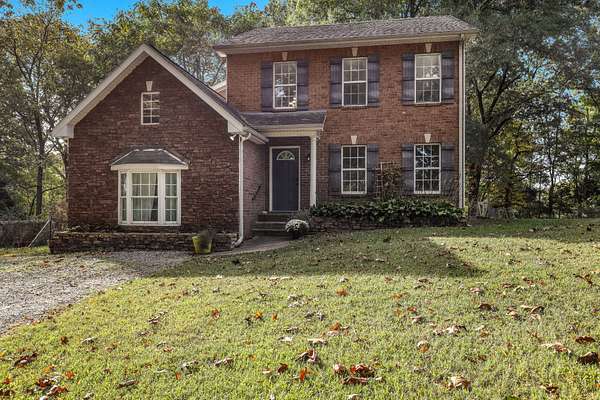 3 Acres of Residential Land with Home for Sale in Springfield, Tennessee