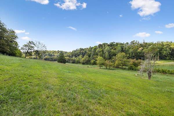 8.63 Acres of Land for Sale in Pulaski, Tennessee