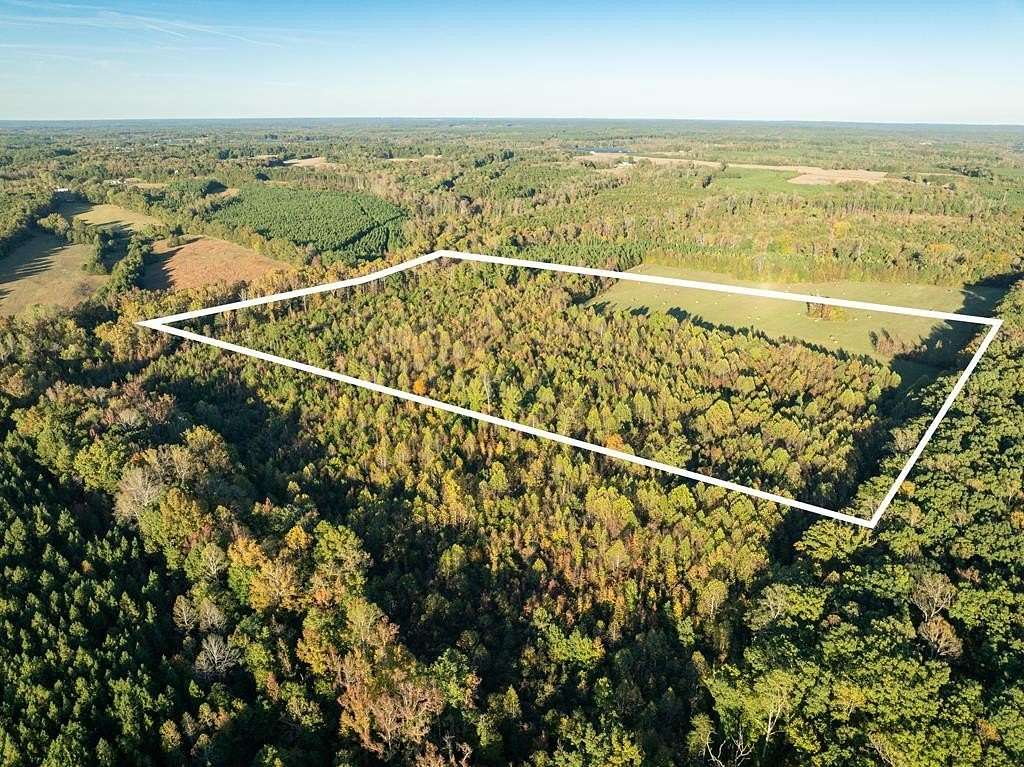 32 Acres of Land for Sale in Alton, Virginia