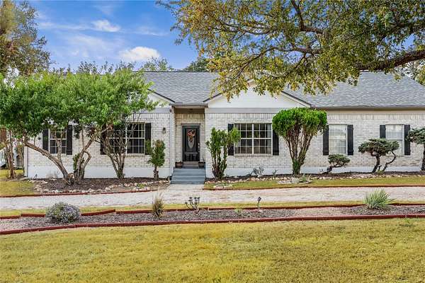 2 Acres of Residential Land with Home for Sale in Georgetown, Texas