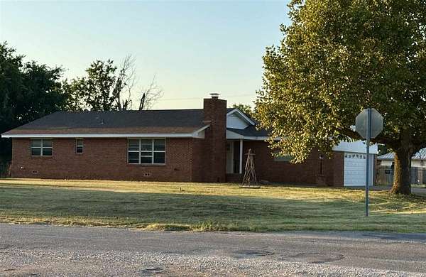 0.32 Acres of Residential Land with Home for Sale in Grandfield, Oklahoma