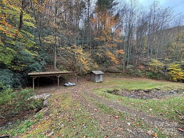 5.23 Acres of Land for Sale in Sylva, North Carolina