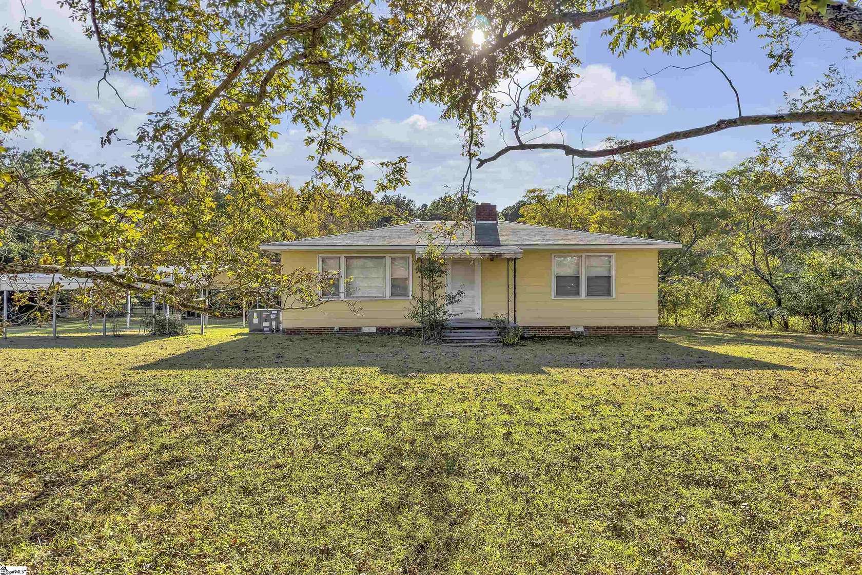 30 Acres of Land with Home for Sale in Cowpens, South Carolina