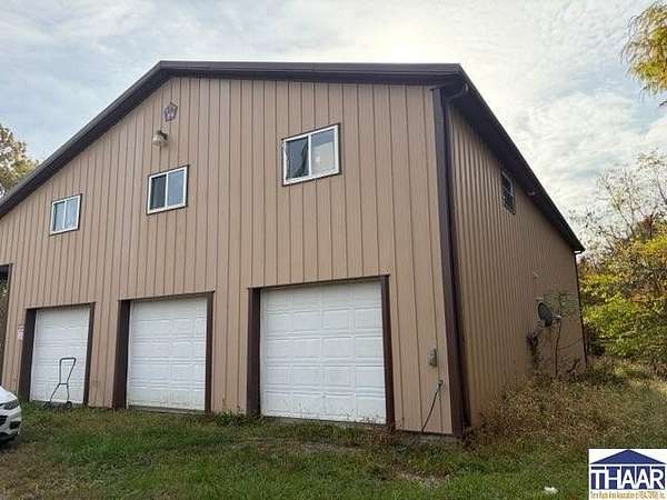 15.9 Acres of Recreational Land with Home for Sale in Dennison, Illinois