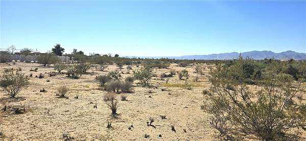 1 Acre of Residential Land for Sale in Golden Valley, Arizona