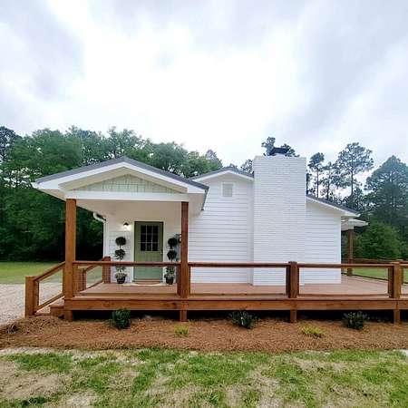 10 Acres of Land with Home for Sale in Pelham, Georgia