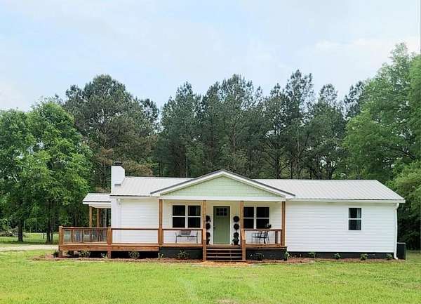 10 Acres of Land with Home for Sale in Pelham, Georgia