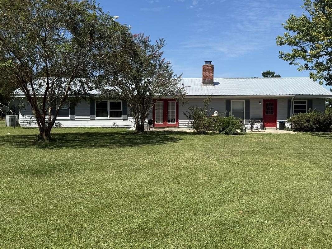 12.7 Acres of Land with Home for Sale in Chattahoochee, Florida