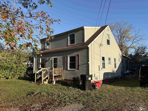 7.13 Acres of Land with Home for Sale in Monroe, Michigan