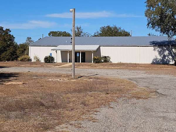 8.5 Acres of Land with Home for Sale in Chipley, Florida